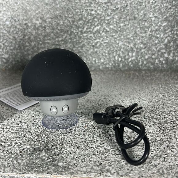 NIB Shake Your Shiitake Mini Mushroom Wireless Bluetooth Portable Speaker - Picture 7 of 11